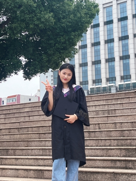 校级综合素质老员工 孔嘉雯